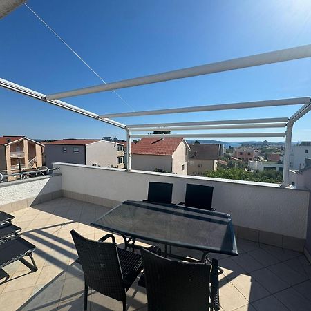 Apartments Keran - By Suites Living Vodice Exterior foto